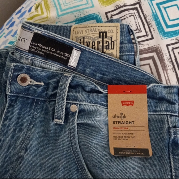 Jeans - Picture 3 of 6